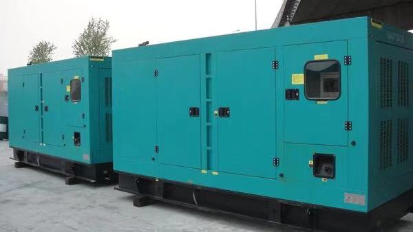 嵩县康明斯400kw大型柴油二手发电机组